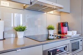 Metropolis Suites - Peter St