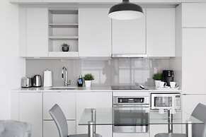 Metropolis Suites - Peter St