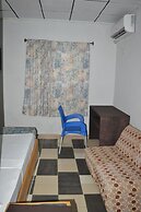 Les Chambres Du Prélat