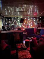 Les Chambres Du Prélat