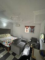 Les Chambres Du Prélat