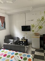 Les Chambres Du Prélat