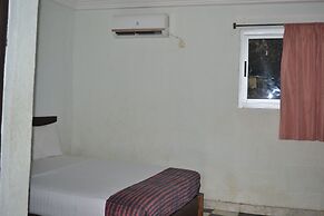 Les Chambres Du Prélat