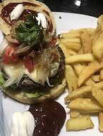 Les Chambres Du Prélat