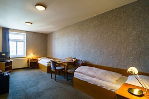 Hotel U Labutě