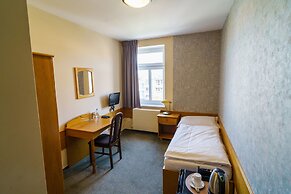 Hotel U Labutě