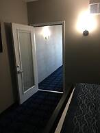 Riverside Inn Hannibal
