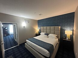 Riverside Inn Hannibal