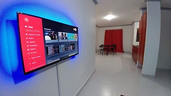 Tropical Condo BBQ Pool 5min to Airport