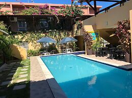 Apartamento com Piscina a Beira Mar