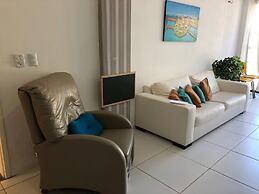 Apartamento com Piscina a Beira Mar