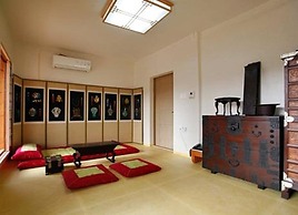 Gwiae Traditional House