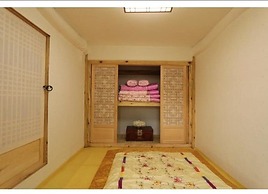 Gwiae Traditional House