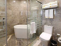 Pengman International Apartment Hotel