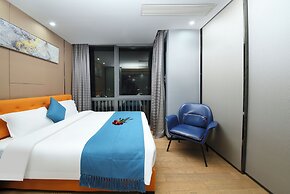 Pengman International Apartment Hotel