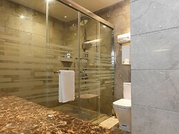 Pengman International Apartment Hotel