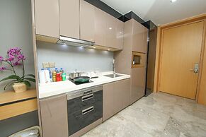 Pengman International Apartment Hotel