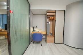 Pengman International Apartment Hotel