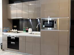 Pengman International Apartment Hotel