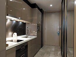 Pengman International Apartment Hotel