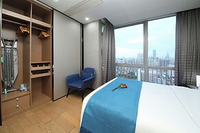 Pengman International Apartment Hotel