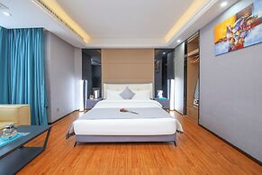 Pengman International Apartment Hotel