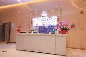 Pengman International Apartment Hotel