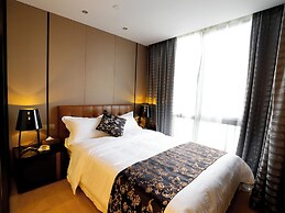 Pengman International Apartment Hotel