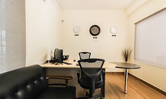 Itsy Hotels Riyas Grand