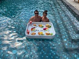 Arta Garden Guest House & Hostel