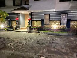 Arta Garden Guest House & Hostel