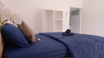 Arta Garden Guest House & Hostel