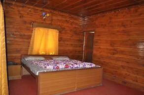 Hotel Garden Cottage & Resort Dhanaulti