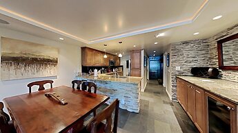 Spacious 2 BR Units at 1849 Condos with FREE Pool, Parking & Wifi