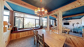 Spacious 2 BR Units at 1849 Condos with FREE Pool, Parking & Wifi