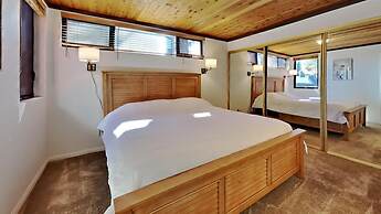 Spacious 2 BR Units at 1849 Condos with FREE Pool, Parking & Wifi