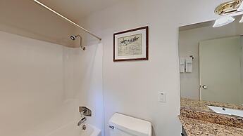 Spacious 2 BR Units at 1849 Condos with FREE Pool, Parking & Wifi