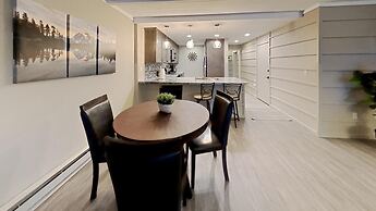 Spacious 2 BR Units at 1849 Condos with FREE Pool, Parking & Wifi