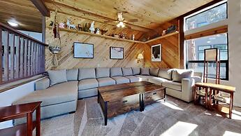 Spacious 2 BR Units at 1849 Condos with FREE Pool, Parking & Wifi