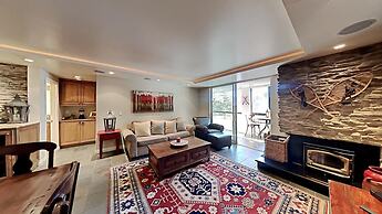 Spacious 2 BR Units at 1849 Condos with FREE Pool, Parking & Wifi