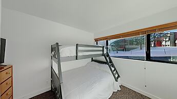 Spacious 2 BR Units at 1849 Condos with FREE Pool, Parking & Wifi