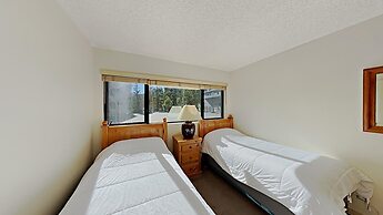 Spacious 2 BR Units at 1849 Condos with FREE Pool, Parking & Wifi