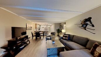 Spacious 2 BR Units at 1849 Condos with FREE Pool, Parking & Wifi
