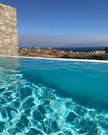 The Ammonite Resort – Adults Only