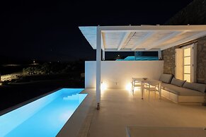 The Ammonite Resort – Adults Only