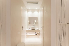 The Ammonite Resort – Adults Only