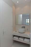 The Ammonite Resort – Adults Only