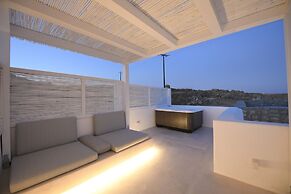 The Ammonite Resort – Adults Only