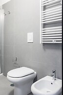 A World Aparts - The Artist's Suite