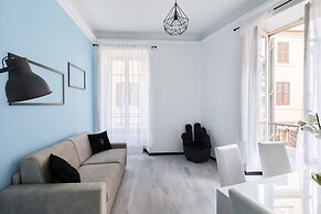 A World Aparts - The Artist's Suite